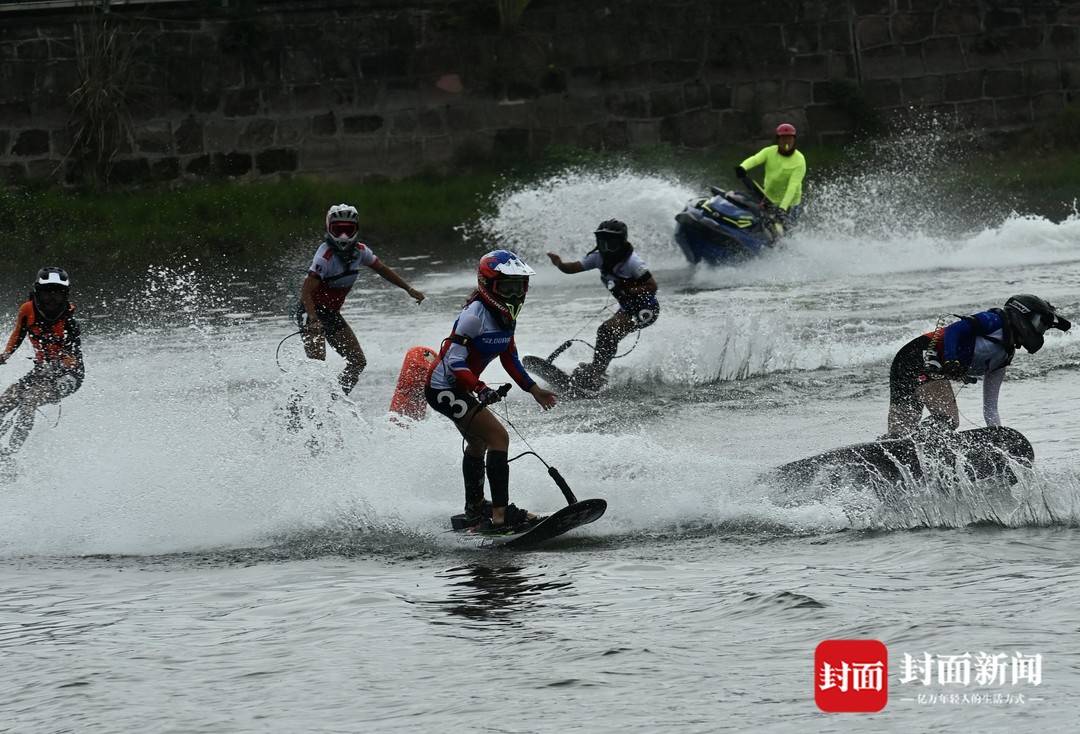 比赛现场, 我赶的水上, class