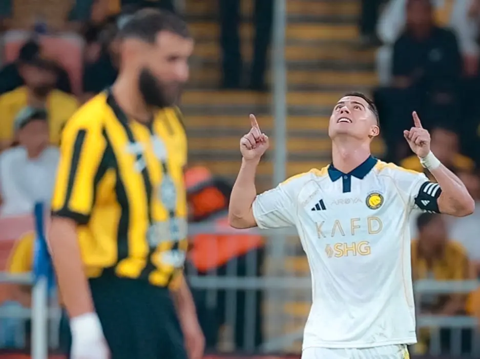 再次进球, 因为越位 再次进球, 因为越位