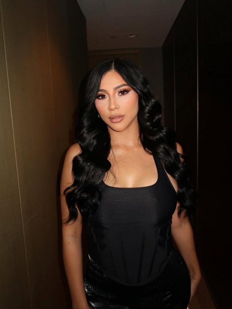 鲍尔分手后, 丹尼斯